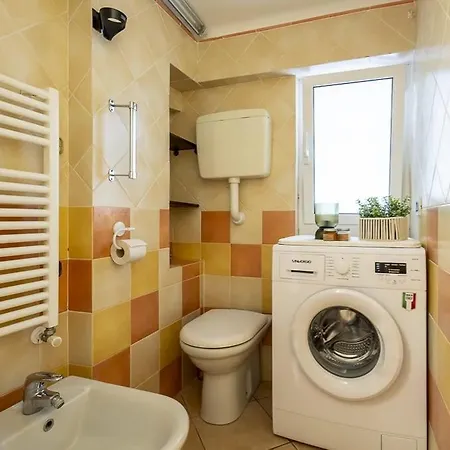 Apartment Loft A 50 Mt Dal Mare Con Parcheggio E Terrazzo Diano Marina